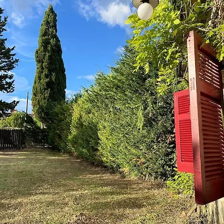 Вилла Rustico Con Jacuzzi In Toscana