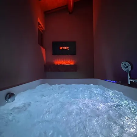 Villa Rustico Con Jacuzzi In Toscana *